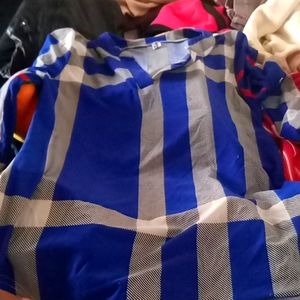 Fashion Apparel Size Small Stretchy BLUE AND RED